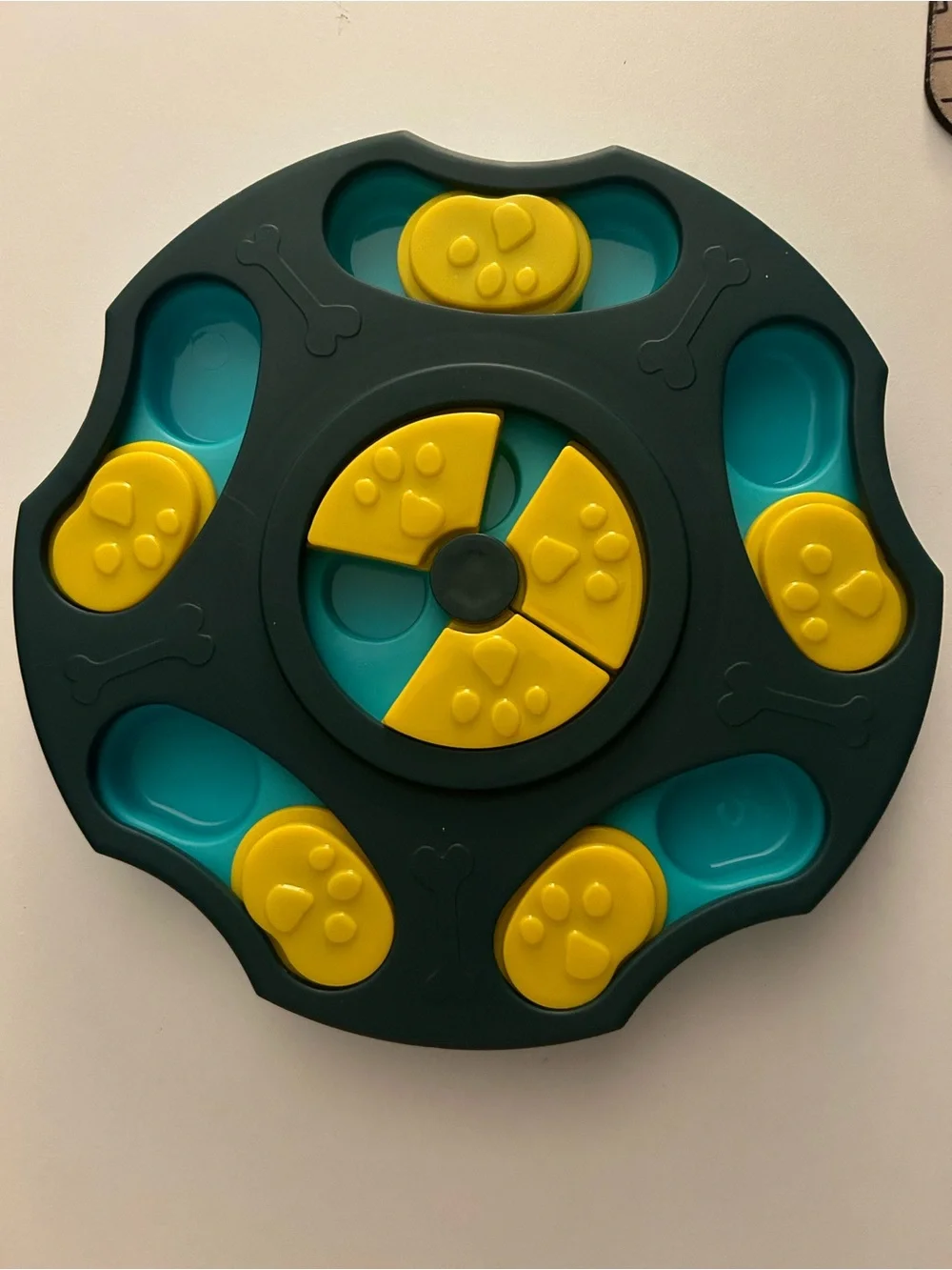 Interactive Slow Feeder Puzzle Bowl for Dogs - Blue & Yellow